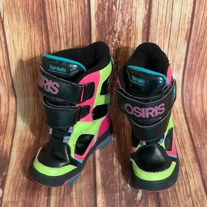OSIRIS SZ 11 Black Pink Blue Neon Green THERMOLITE Boys Girls Winter Snow Boots
